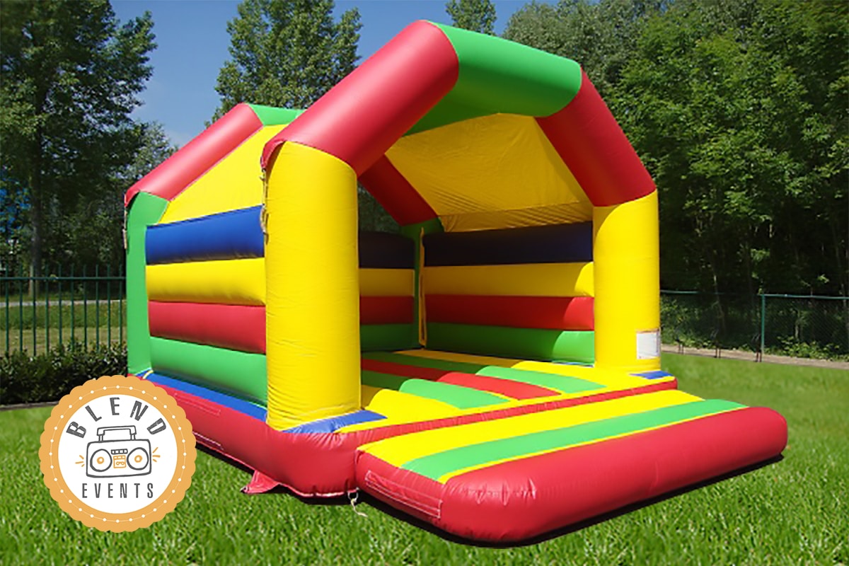 Hüpfburg Regenbogen mieten | Blend Events